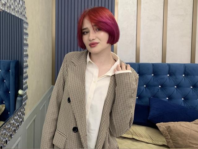 Why not cam2cam with KateW35: Piercings & tattoos