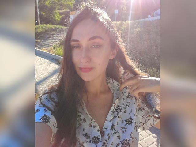 Why not cam2cam with SandyQueen: Outdoor Activities