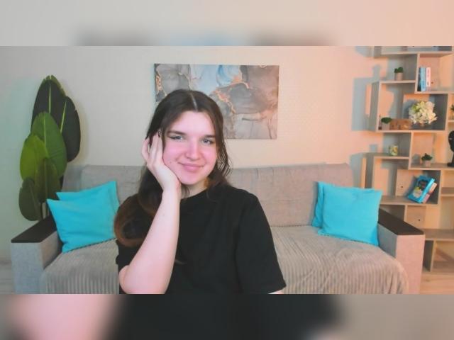 Welcome to cammodel profile for BonnieFlower: Lingerie & stockings
