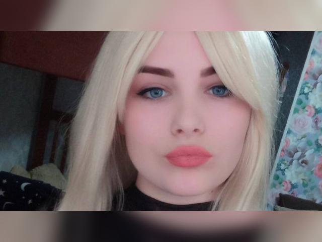 Welcome to cammodel profile for EmiilyEwans: Outfits