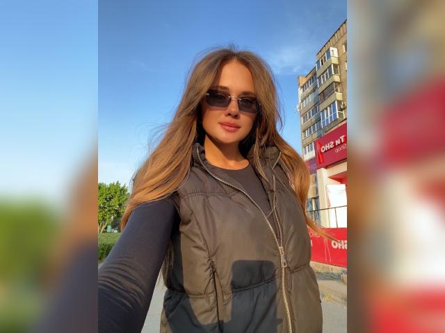 Adult chat with Rapunsel: Fitness