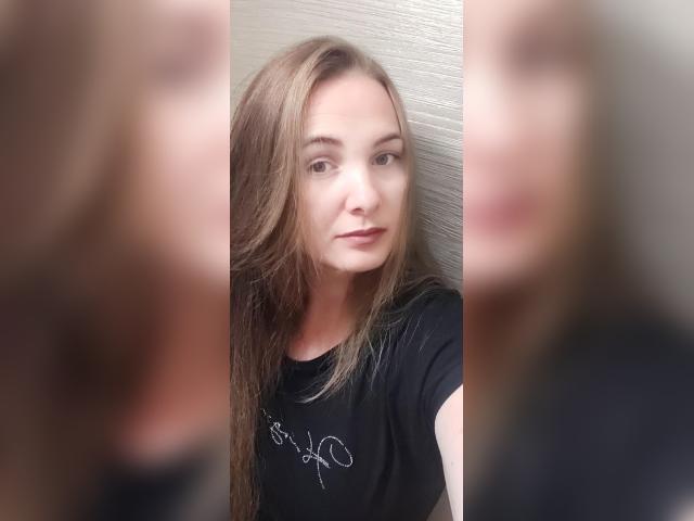 Why not cam2cam with SweetLuna3102: Theatre