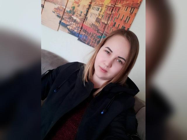 Adult chat with LoveInSilk