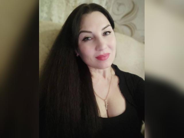 Welcome to cammodel profile for MoonlightLover