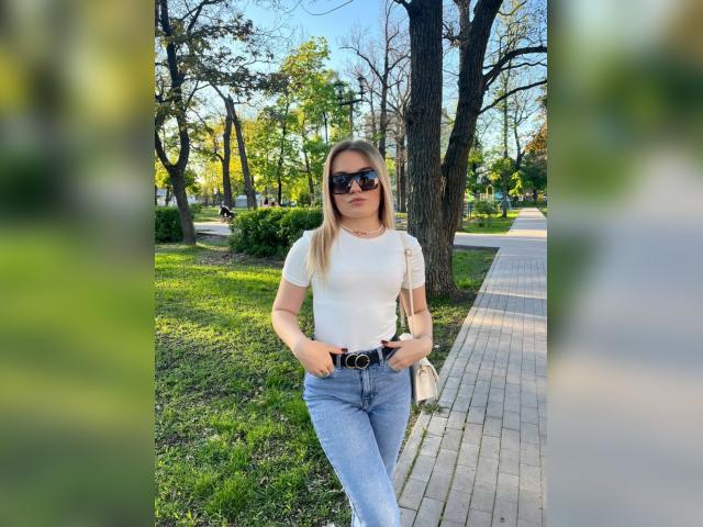 Welcome to cammodel profile for PrettyAngel20