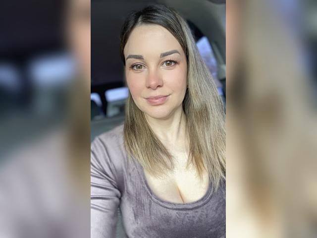 Welcome to cammodel profile for DollyPeach1