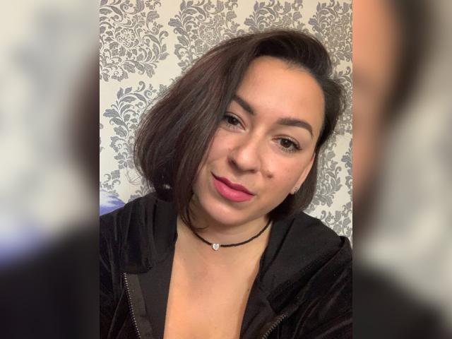 Welcome to cammodel profile for MarinaKyki01: Ask about my other interests