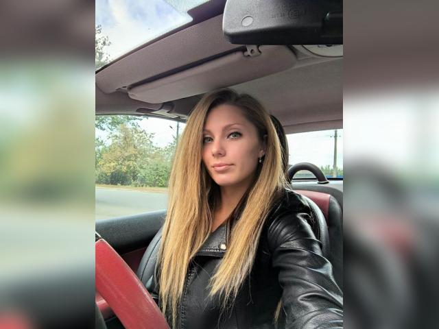 Welcome to cammodel profile for RoxyFox18x0: Lingerie & stockings