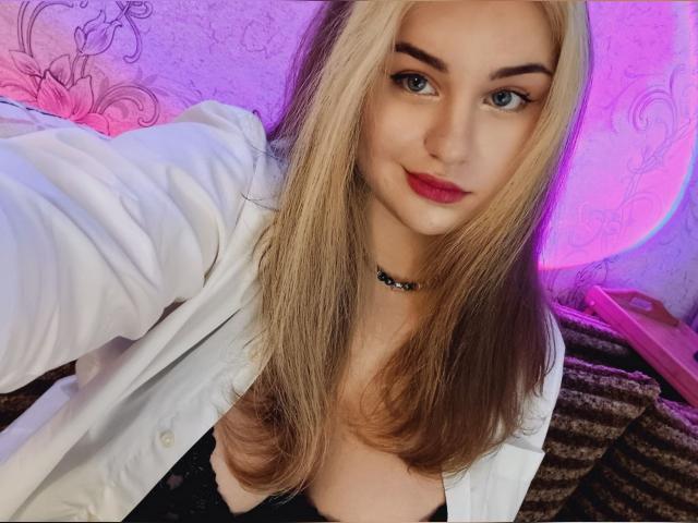 Welcome to cammodel profile for AlSunset22: Art