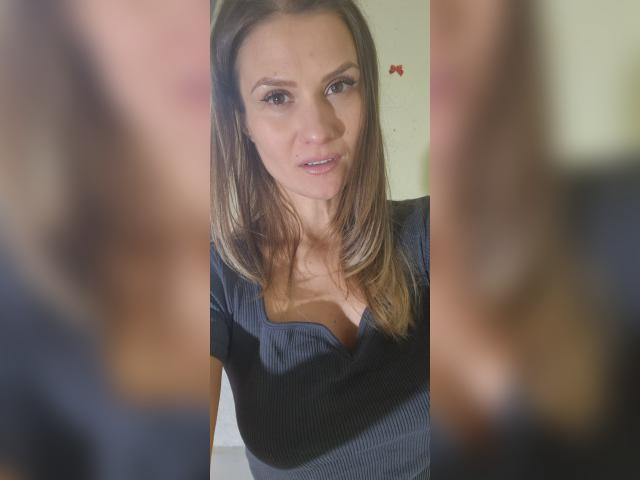 Adult chat with NattyReturn: Toys
