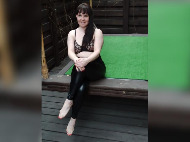 Adult chat with Destinybbb: Exhibition