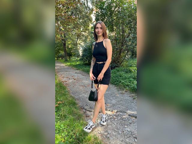 Why not cam2cam with Alissa00666: Travel