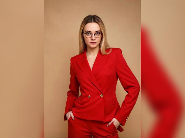 Welcome to cammodel profile for lollyjull: Dominatrix