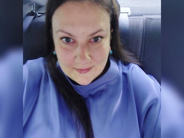 Adult chat with DarkHoney
