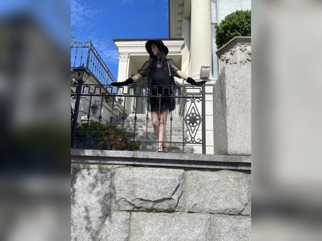 Welcome to cammodel profile for AlisaSecrtAgent: Lingerie & stockings