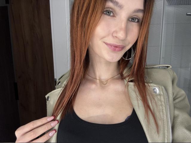 Why not cam2cam with CarmelinaExtasy: Nails