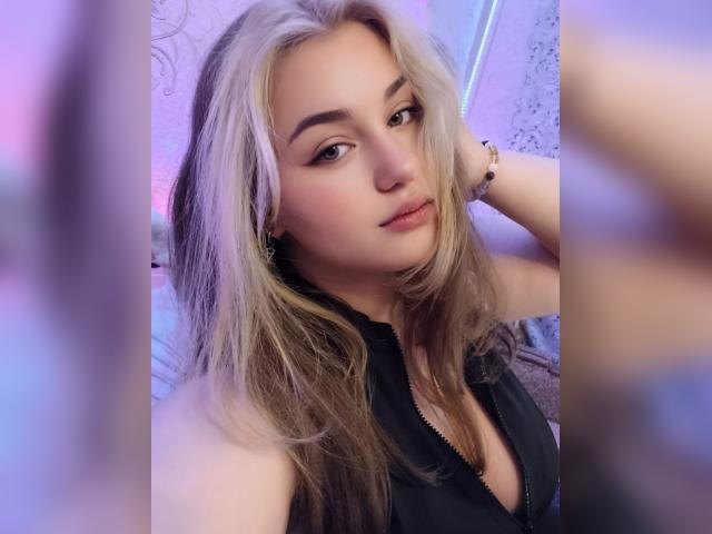 Adult chat with AlSunset22: Music
