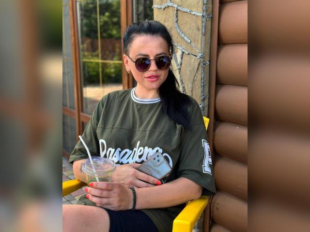Welcome to cammodel profile for KralyaGret