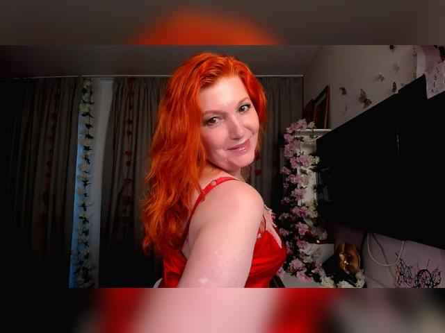 Welcome to cammodel profile for AlmazFireFoxOne: Leather