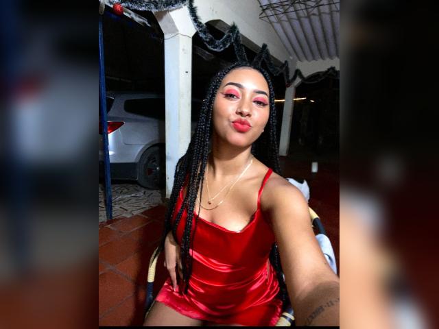 Adult chat with sweetee: Smoking