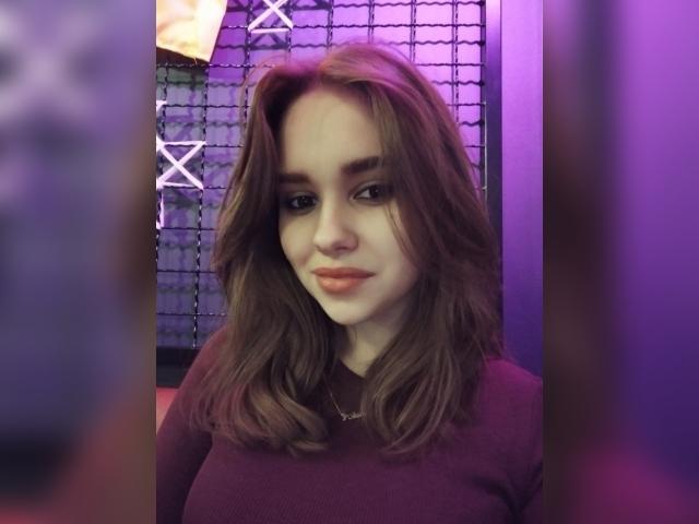 Why not cam2cam with AmericanGirl: Outdoor Activities