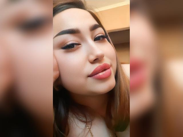 Welcome to cammodel profile for TorryHoty: Smoking