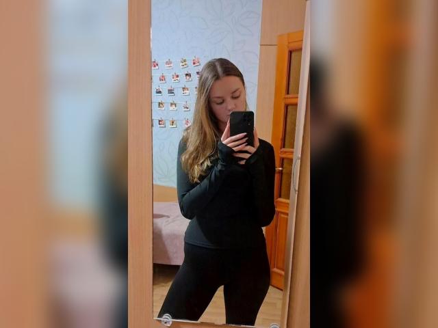 Why not cam2cam with Yasya19