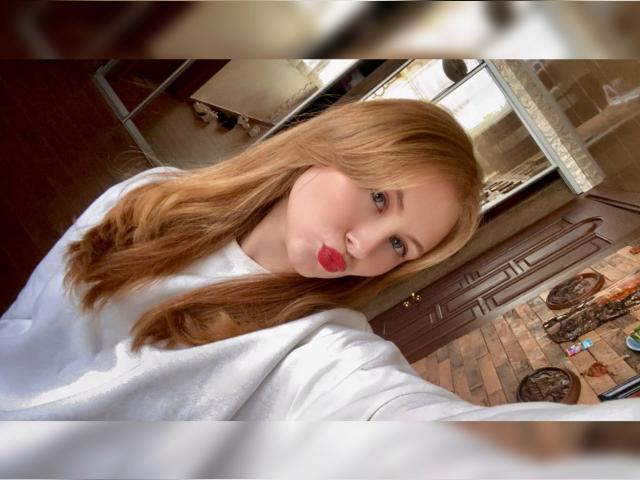 Welcome to cammodel profile for LadyRed1919