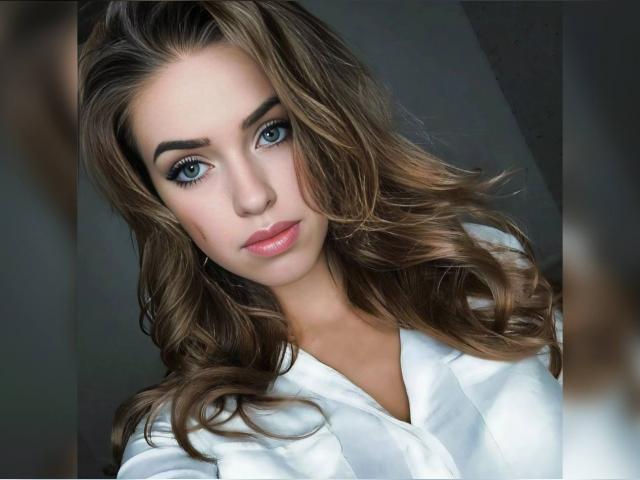 Welcome to cammodel profile for TatieGirl