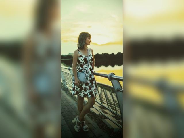 Explore your dreams with webcam model MarichkaSweet: Lingerie & stockings