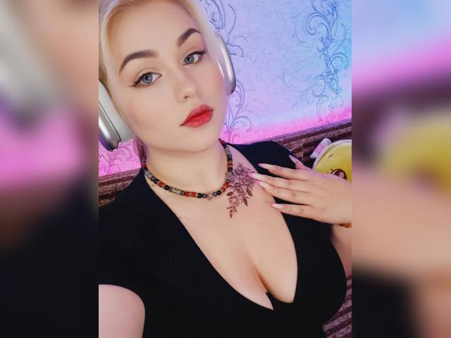 Adult chat with AlSunset22: Music