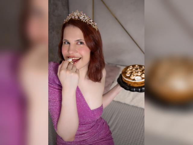 Welcome to cammodel profile for IrisMclaine: Lingerie & stockings