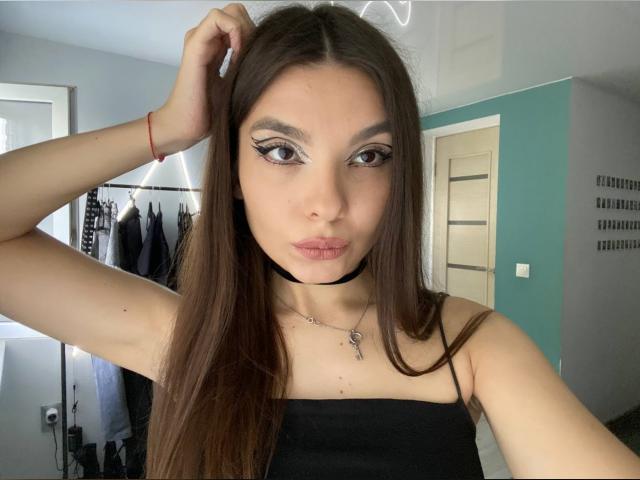 Adult chat with luuna69