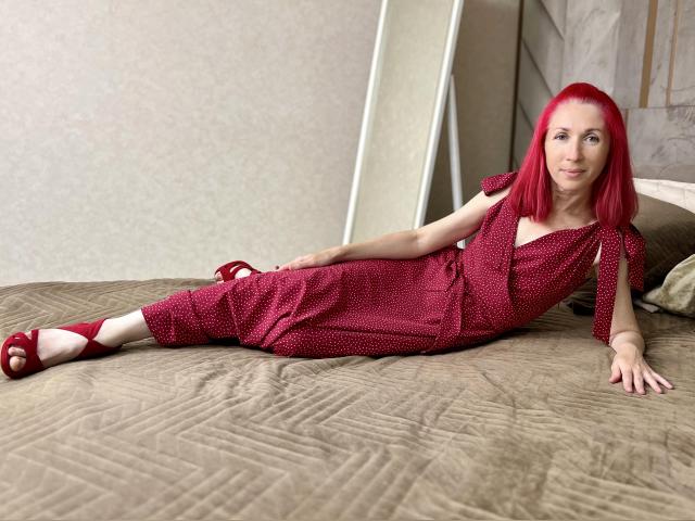 Adult chat with SofiaL23: Fitness