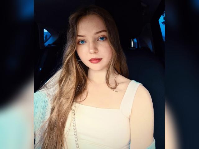 Adult chat with BellaVerde: Travel