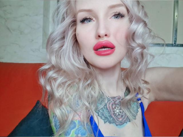 Why not cam2cam with KateMonroe: Lingerie & stockings