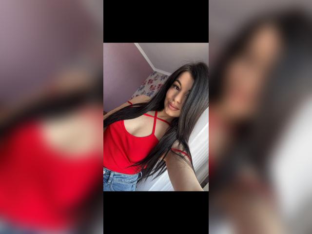 Why not cam2cam with Ella4322SS0: Outfits