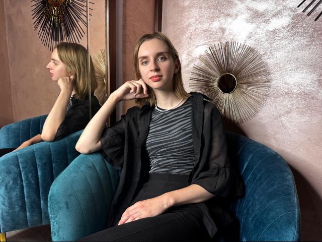 Adult chat with BeverlyG18: Humor