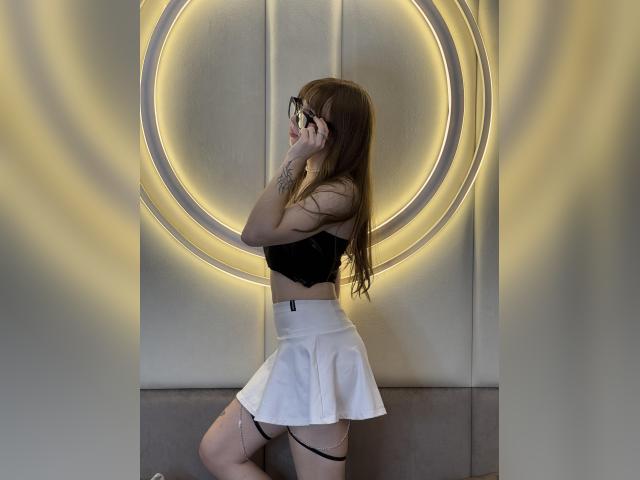 Adult chat with GwenG72: Outfits