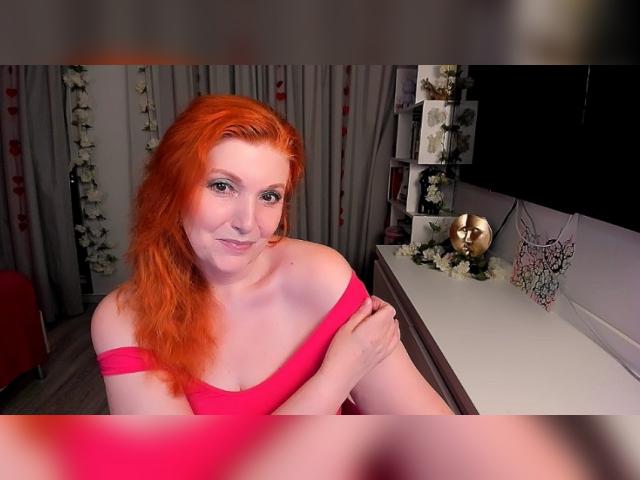 Welcome to cammodel profile for AlmazFireFoxOne: Leather