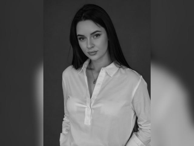 Welcome to cammodel profile for JessieNice: Legs, feet & shoes