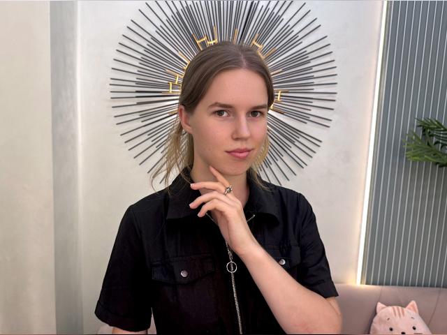 Adult chat with AlidaB23: Fitness