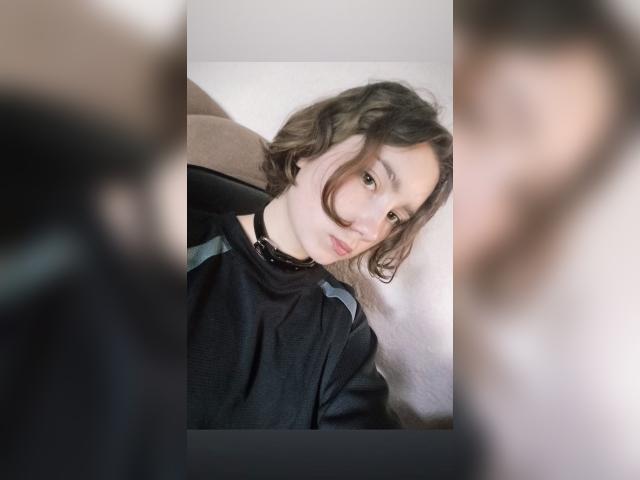 Adult chat with Solvienne