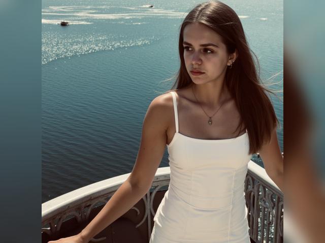 Welcome to cammodel profile for FlexieMuse: Ask about my other interests