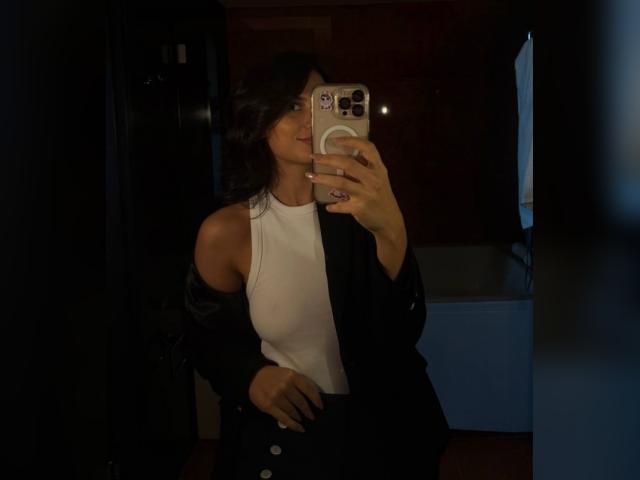 Why not cam2cam with MiaPrestigo: Outdoor Activities