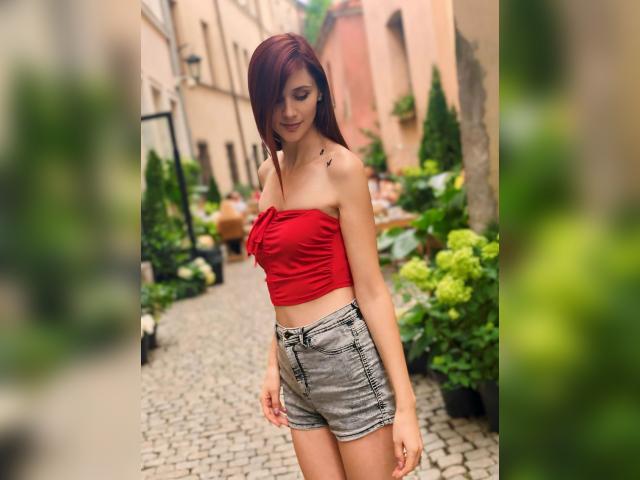 Adult webcam chat with Mirami11