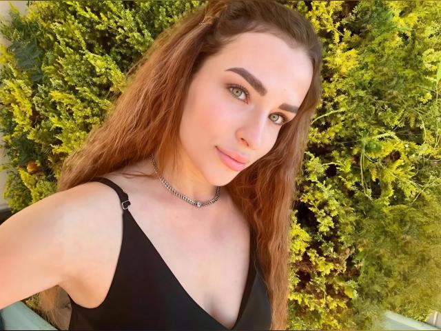 Adult chat with MandiBrooks: Outfits