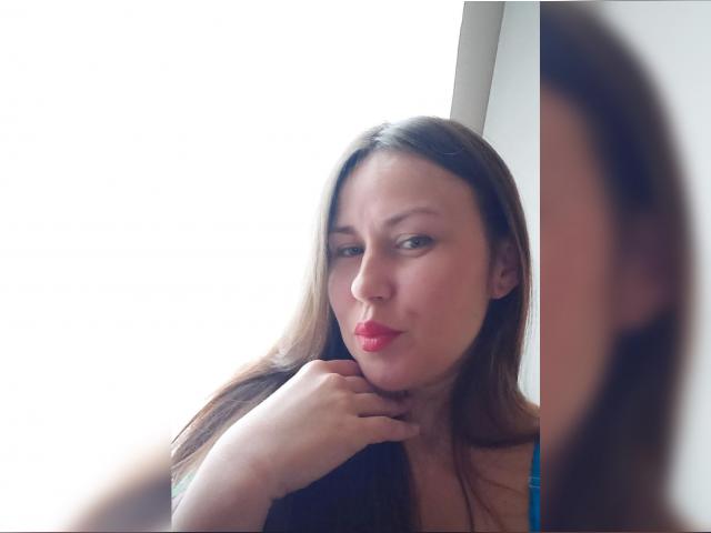 Adult chat with Monica330