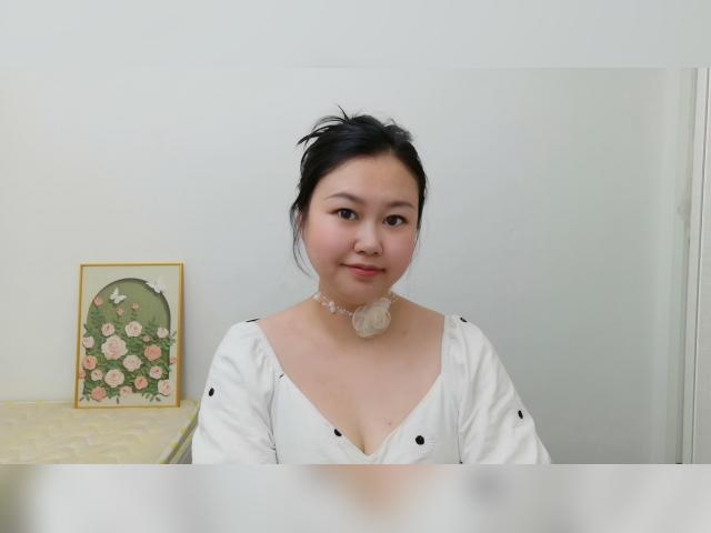 Welcome to cammodel profile for Lrenelvy: Lingerie & stockings