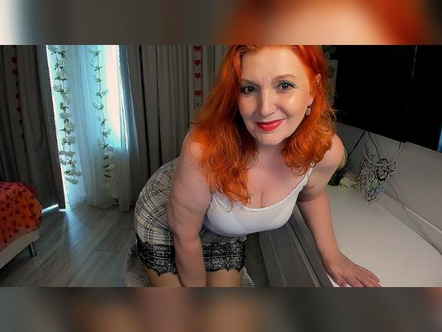 Welcome to cammodel profile for AlmazFireFoxOne: Leather